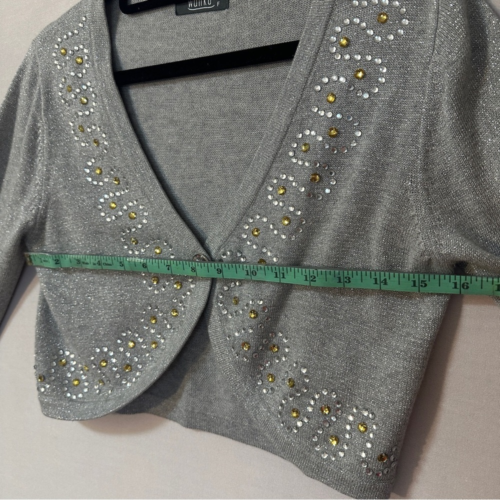 Wanko Gray Knit Shrug with Beaded V-Neck (S/M) - Picture 9 of 12